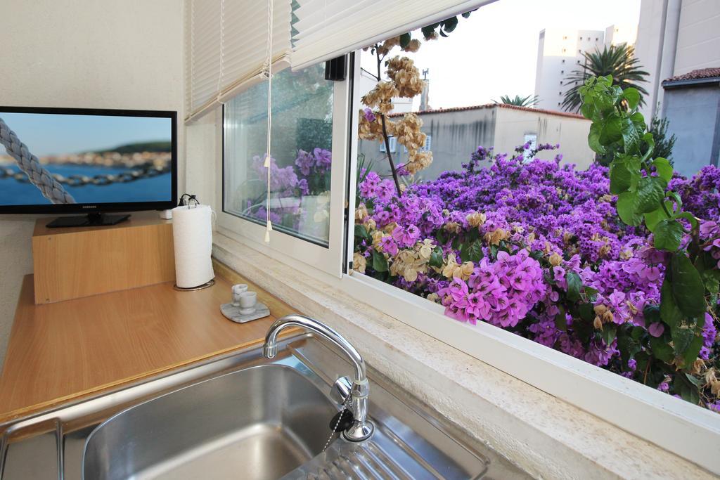 מאקרסקה Apartments Nina Beach מראה חיצוני תמונה