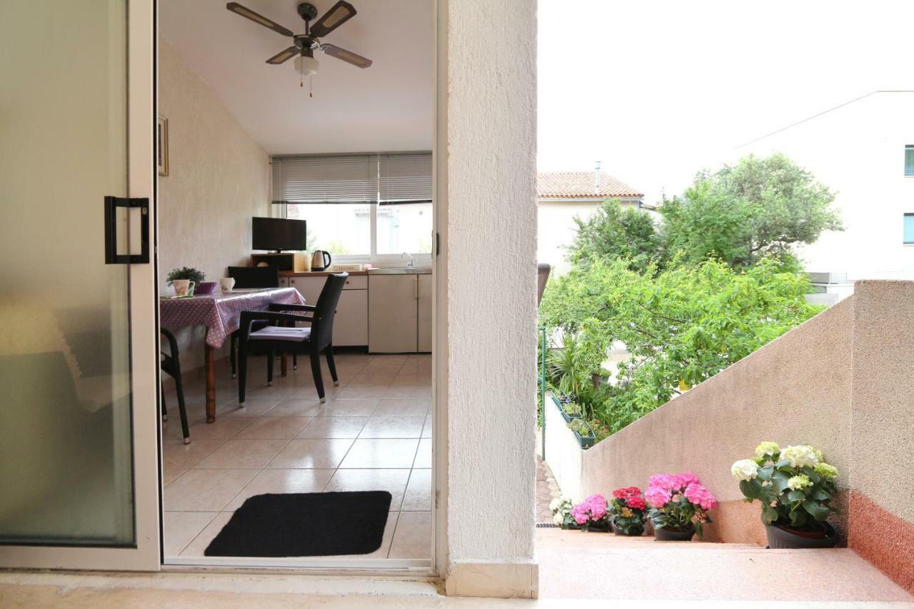 מאקרסקה Apartments Nina Beach מראה חיצוני תמונה
