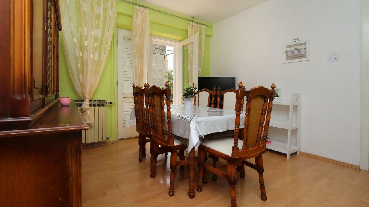 מאקרסקה Apartments Nina Beach מראה חיצוני תמונה