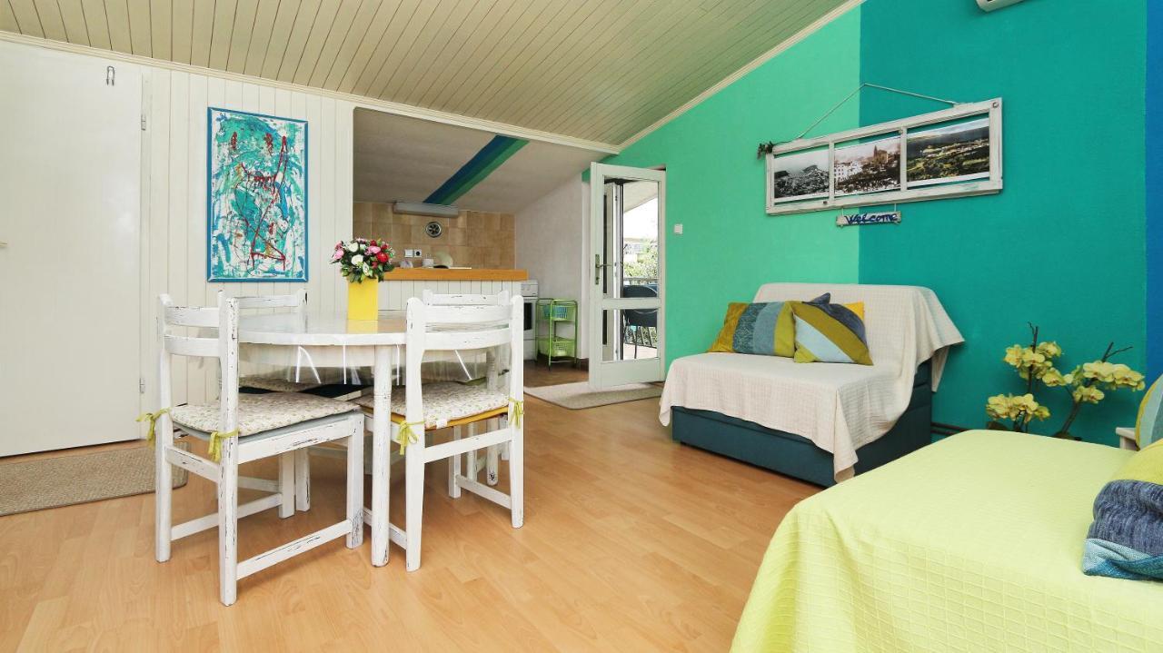 מאקרסקה Apartments Nina Beach מראה חיצוני תמונה